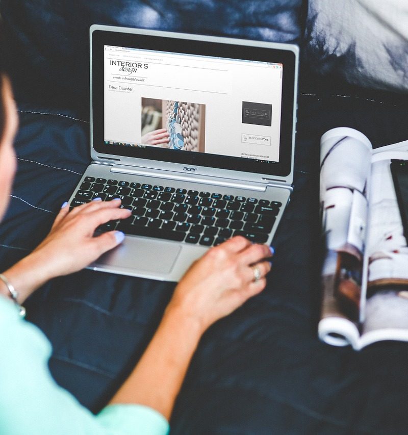 a photo of a blogger